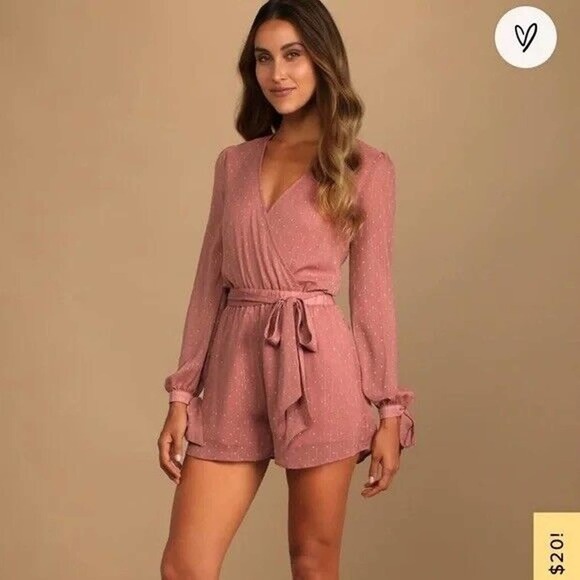 Lulu’s Closer Look Dusty Rose Mauve Swiss Dot Tie Sleeve Romper Womens Sz S NWT - Picture 3 of 16